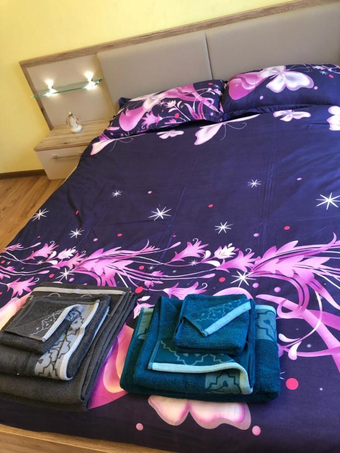 La Symo Apartament Straja Lupeni Lupeni  Eksteriør billede